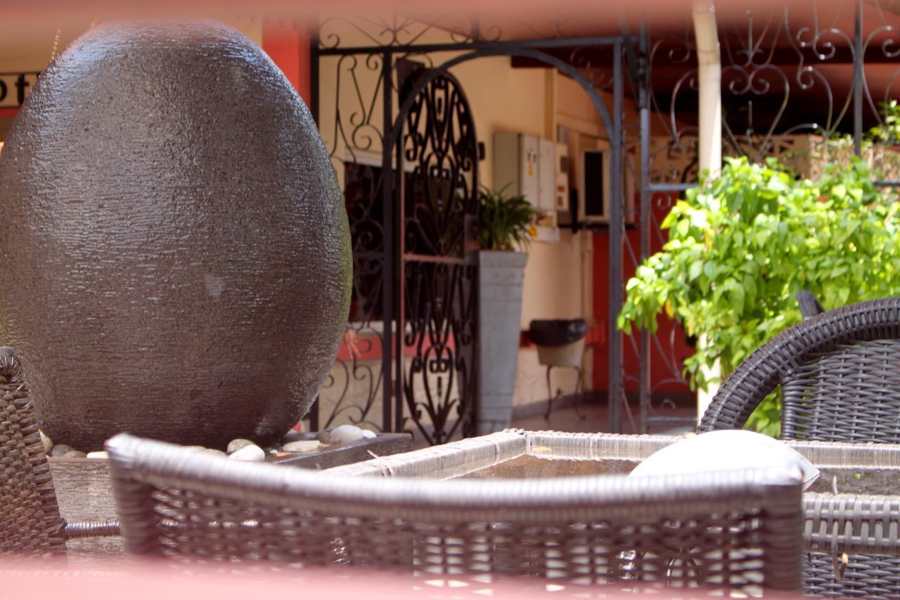 Hotel Chez Jimmy Port-Gentil Extérieur photo