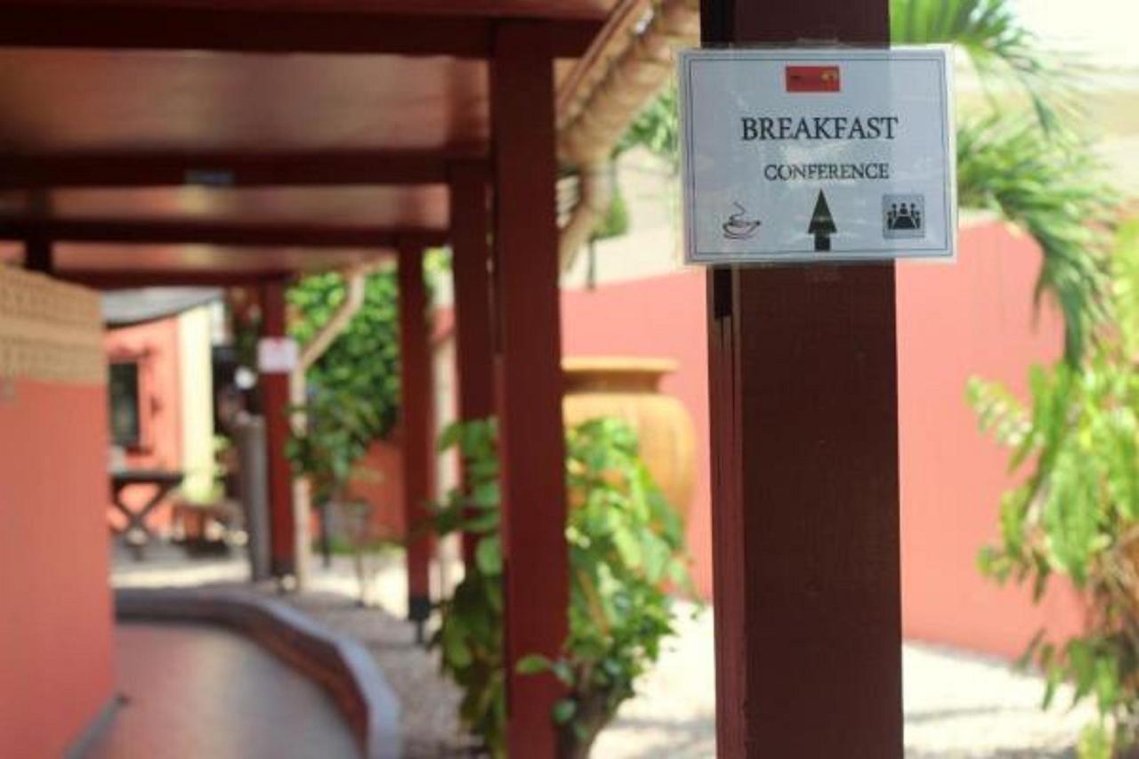 Hotel Chez Jimmy Port-Gentil Extérieur photo
